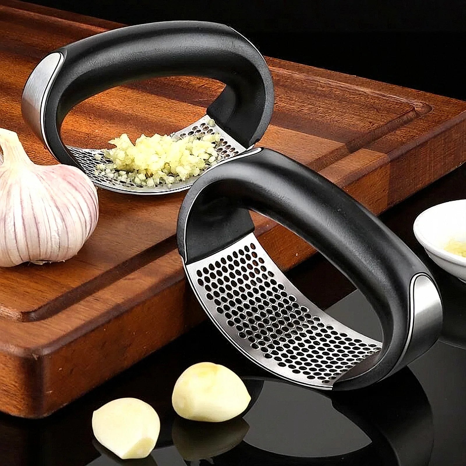 Stainless Steel Garlic Press Crusher For Easy Mincing Kitchen Tools
