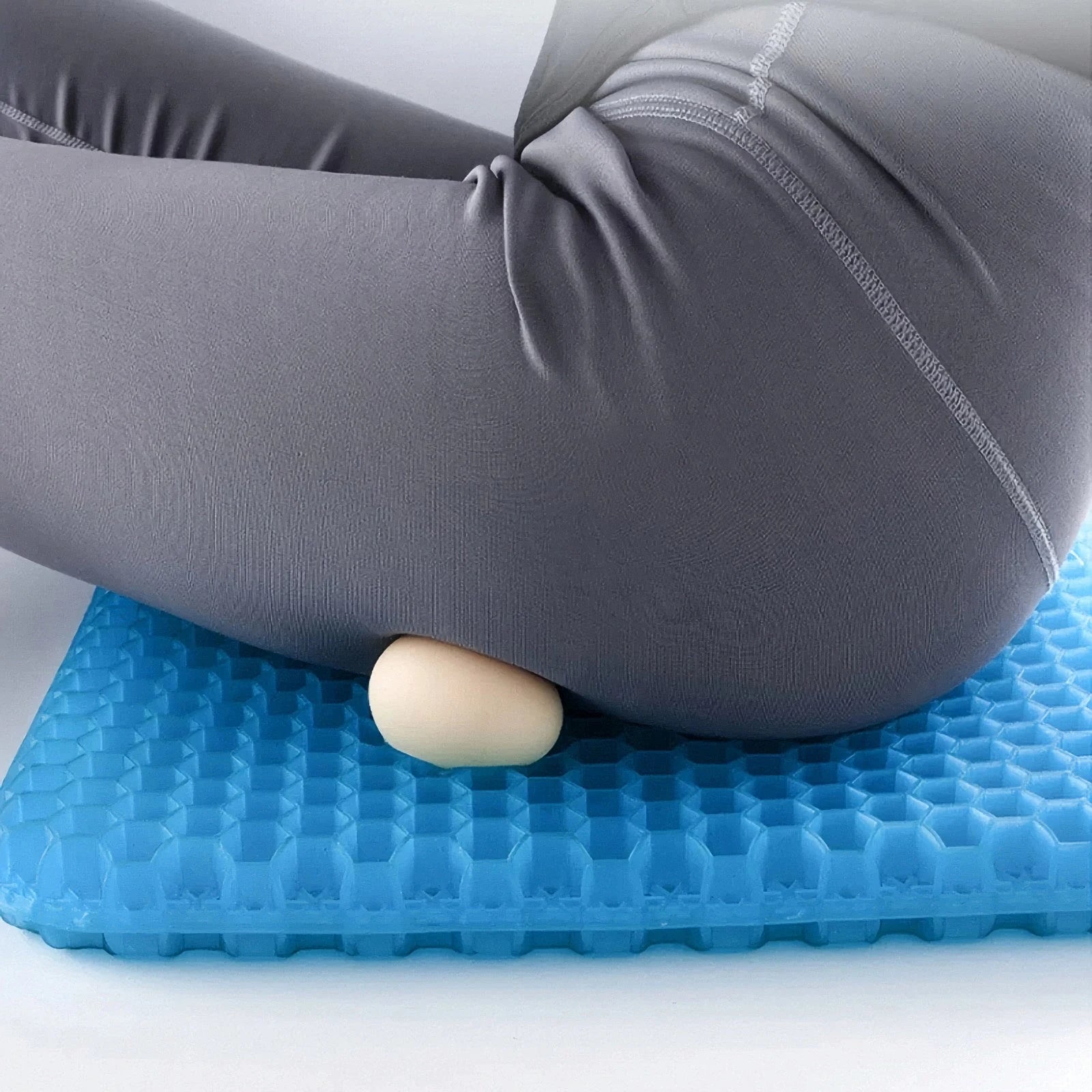 Breathable Gel Seat Cushion With Cooling Comfort And Pressure Relief
