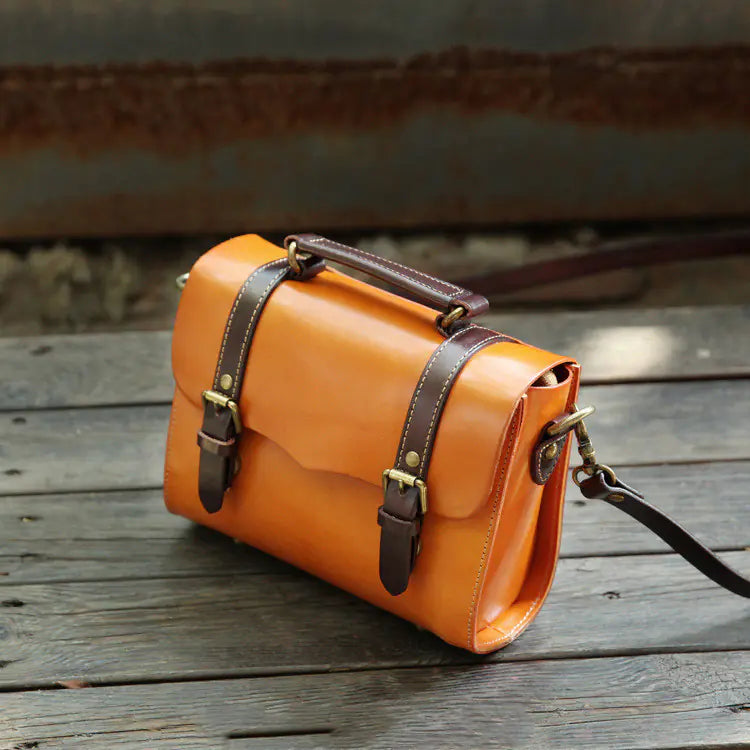 Handcrafted Vintage Leather Crossbody Bag