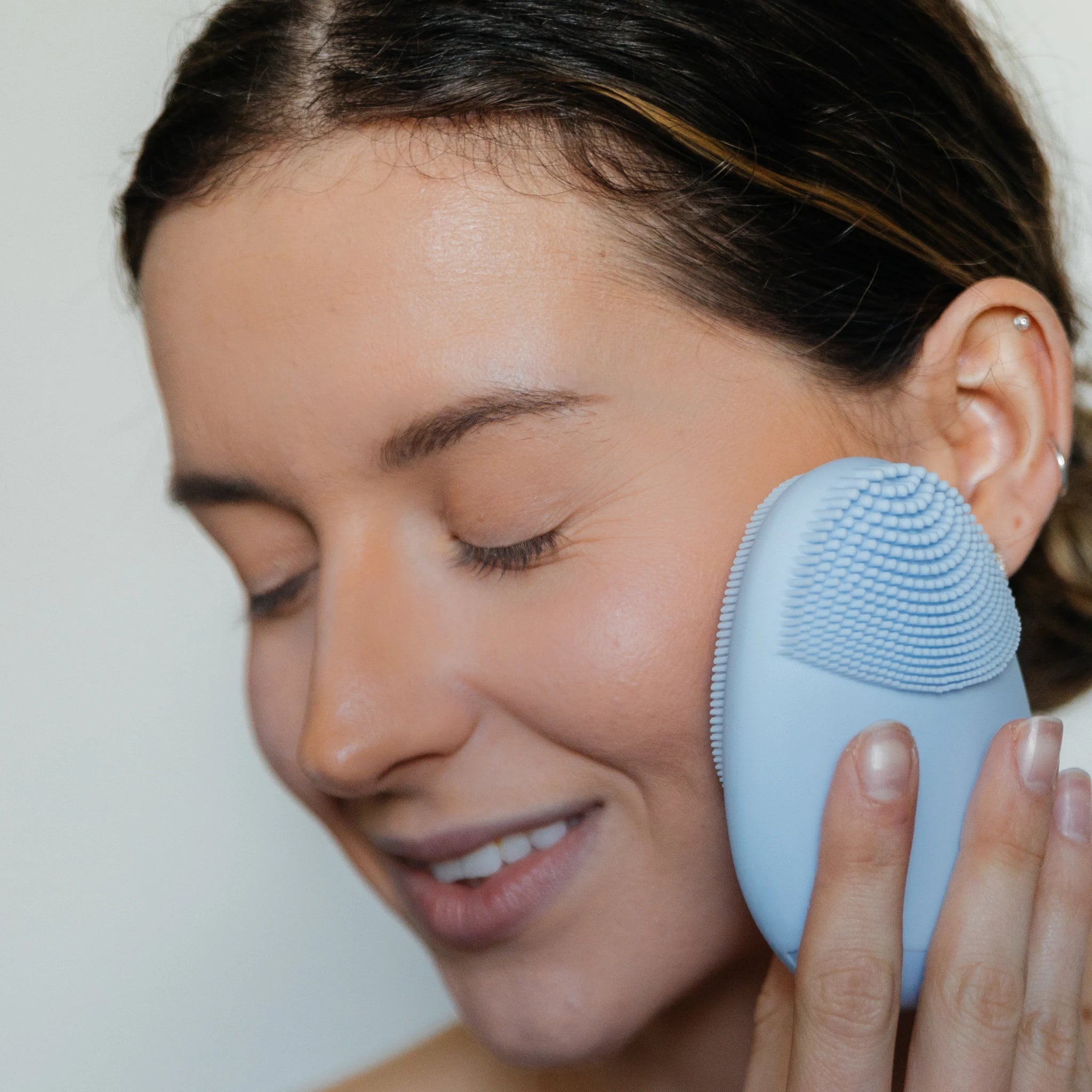 Timeless Organics Facial Cleansing Brush – Gentle Deep Clean